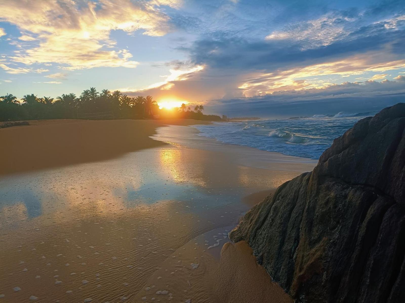 Ravana - Beach Cabanas Hikkaduwa Esterno foto