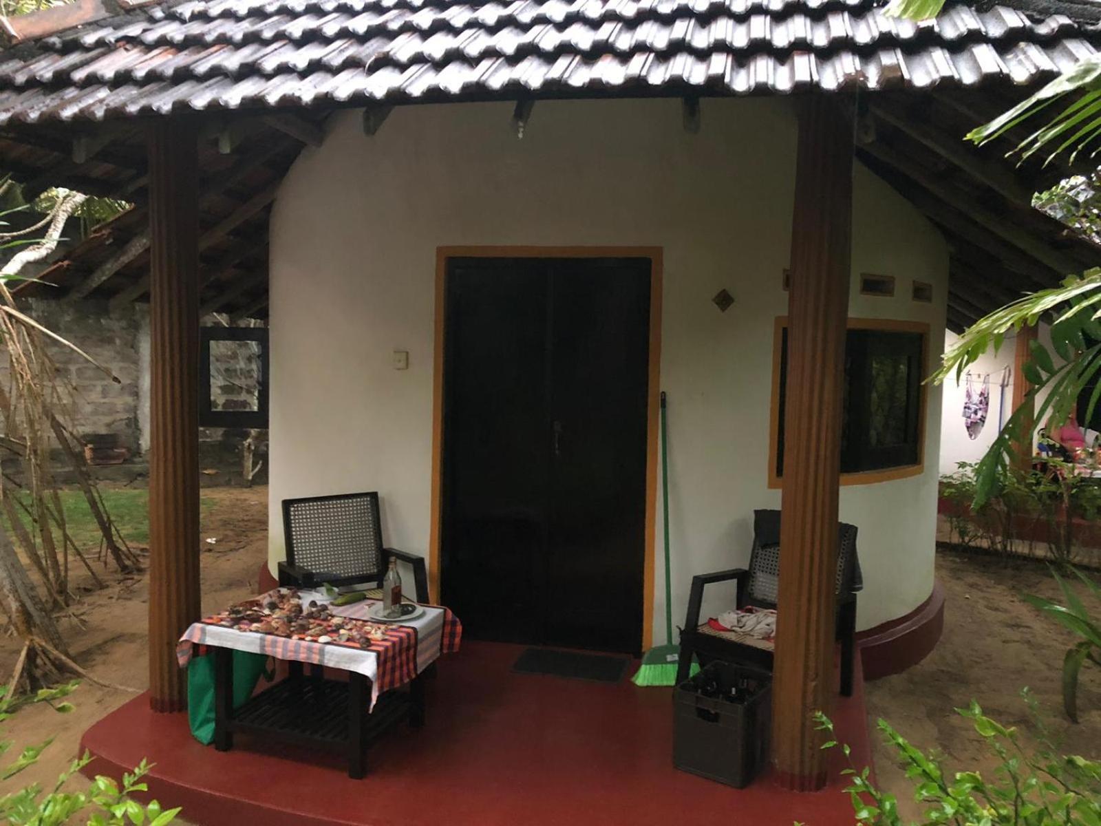 Ravana - Beach Cabanas Hikkaduwa Esterno foto